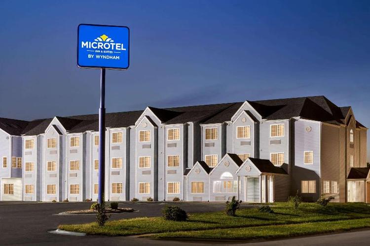 Microtel Inn & Suites By Wyndham Lincoln