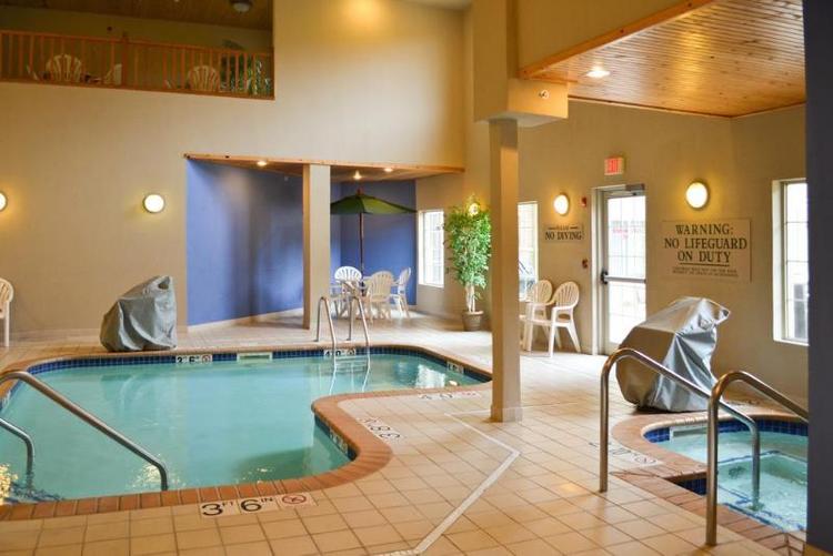 GrandStay Residential Suites La Crosse
