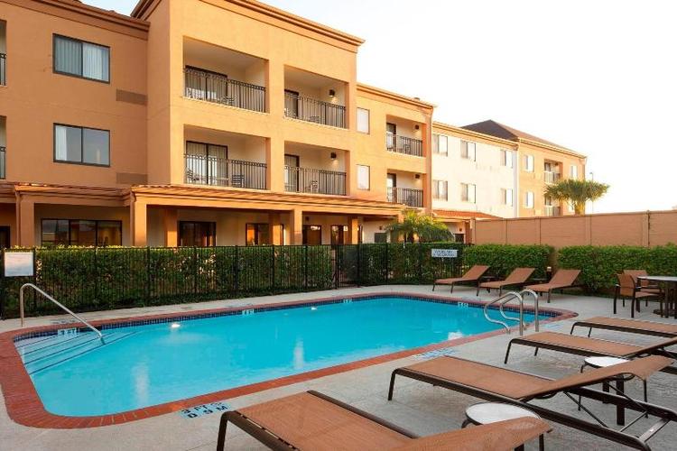 Courtyard Brownsville