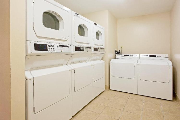 Staybridge Suites Philadelphia-Mount Laurel
