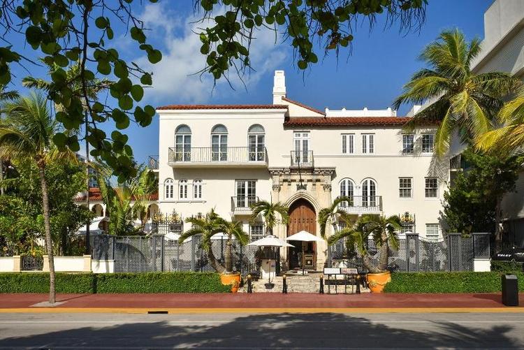 The Villa Casa Casuarina