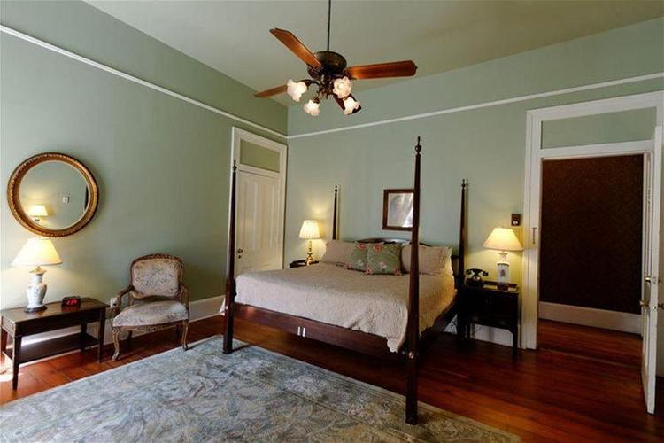 Malaga Inn