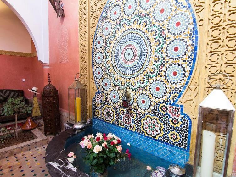 Riad Losra