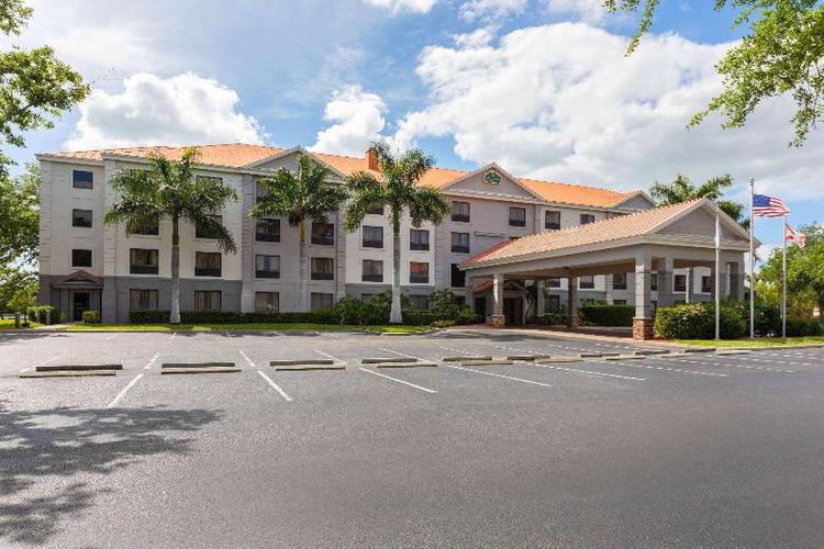 La Quinta Inn and Suites Bonita Springs
