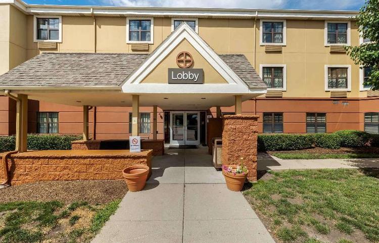 Extended Stay America - Chicago - Gurnee