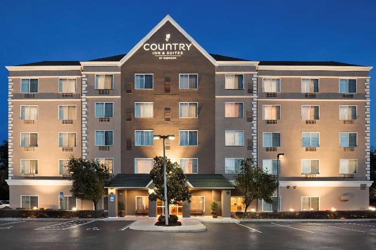 Country Inn & Suites by Radisson, Ocala FL