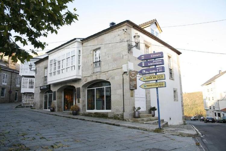 Casa de Caldelas