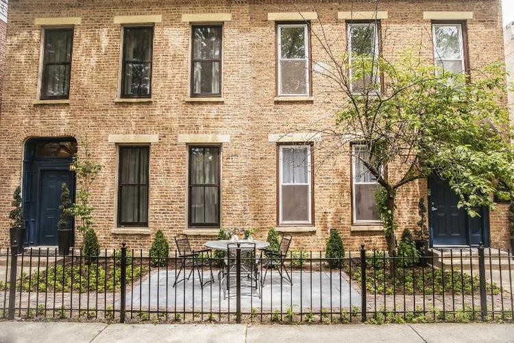 The Wicker Park Inn, a Chicago Bed and Breakfast