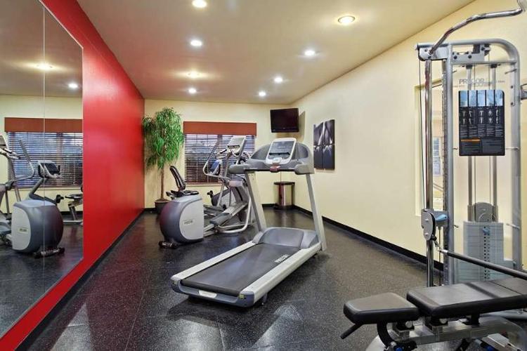 Country Inn & Suites Elgin