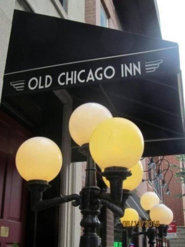 Old Chicago Inn