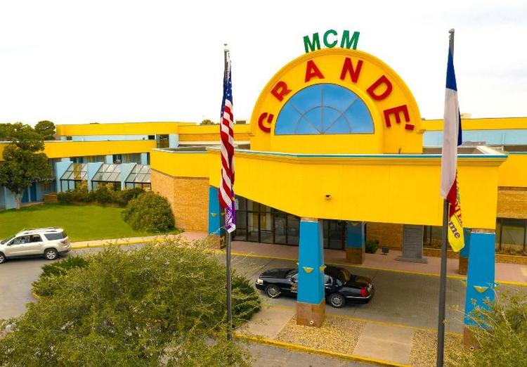 MCM Grande Hotel & Fun Dome