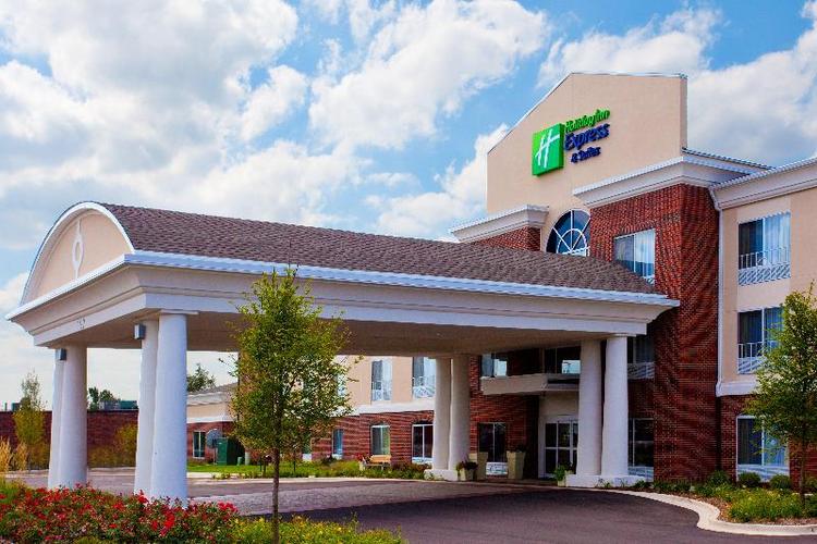 Holiday Inn Express Hotel & Suites Lake Zurich-Bar