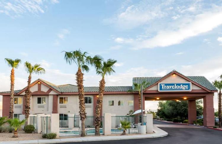 Days Inn by Wyndham Phoenix West