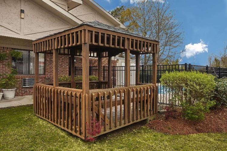 Super 8 by Wyndham Greenville