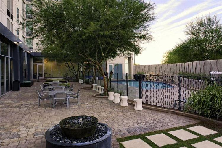 Aloft Tempe