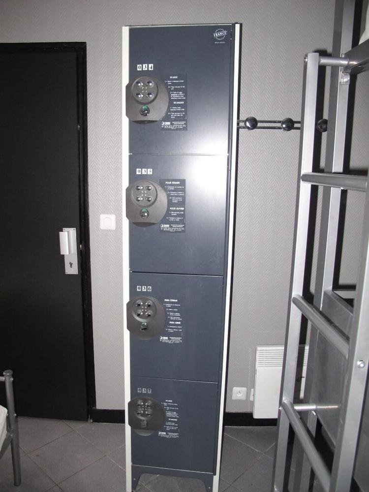 Peace & Love - Hostel