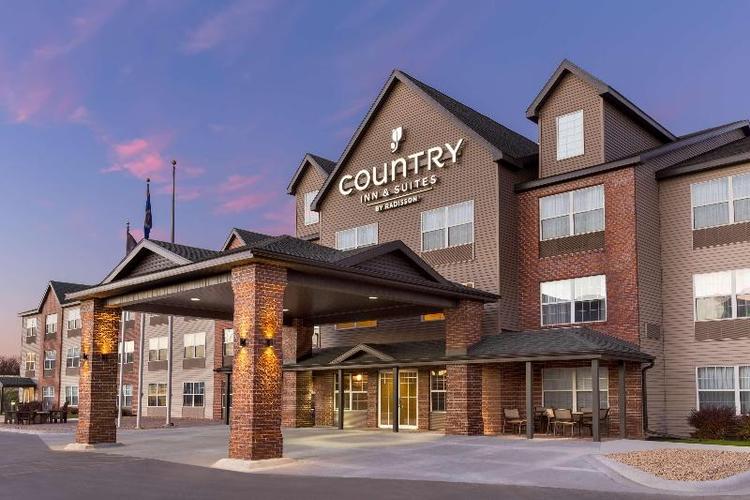Country Inn & Suites Rochester South