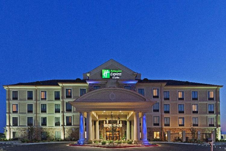 Holiday Inn Express & Suites Poteau