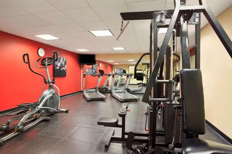 Country Inn & Suites by Radisson, Conway, AR