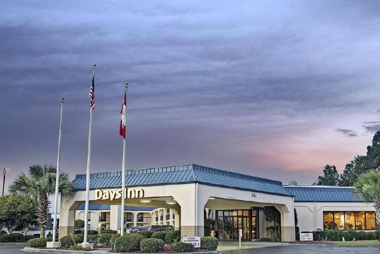 Days Inn by Wyndham Walterboro