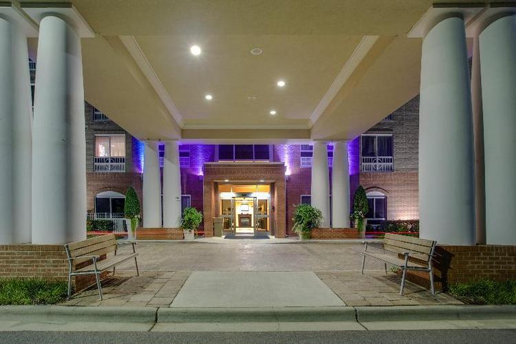 Holiday Inn Express Hotel & Suites Raleigh Sw Nc S