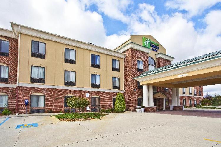 Holiday Inn Express Hotel & Suites Goshen