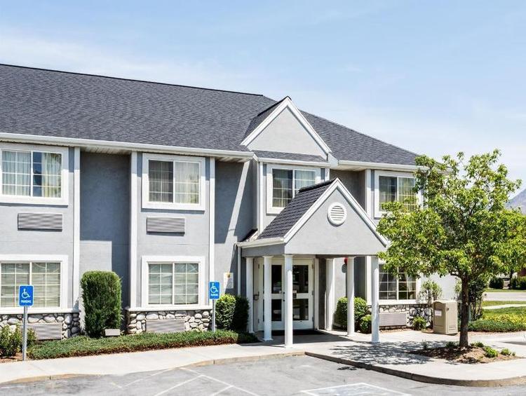 Super 8 by Wyndham Midvale/Midvalley/Salt Lake Cty