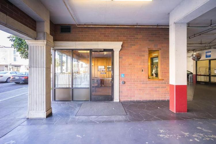 Coventry Motor Inn