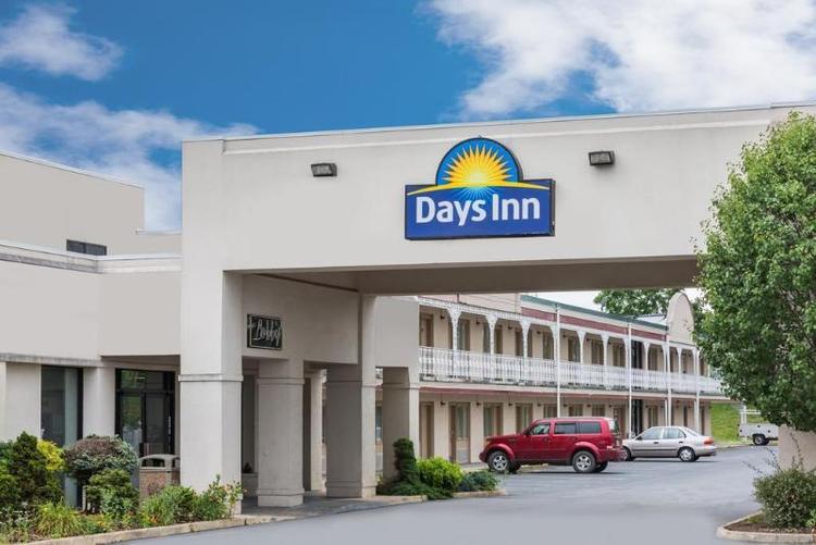 Red Roof Inn Staunton