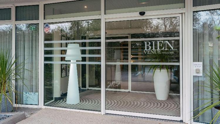Kyriad Prestige Vannes Centre – Palais des Arts