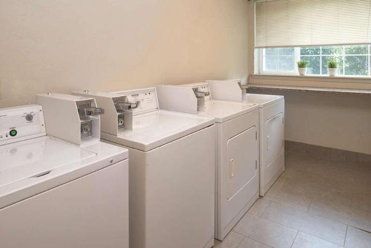 Best Western Plus Parkway Inn