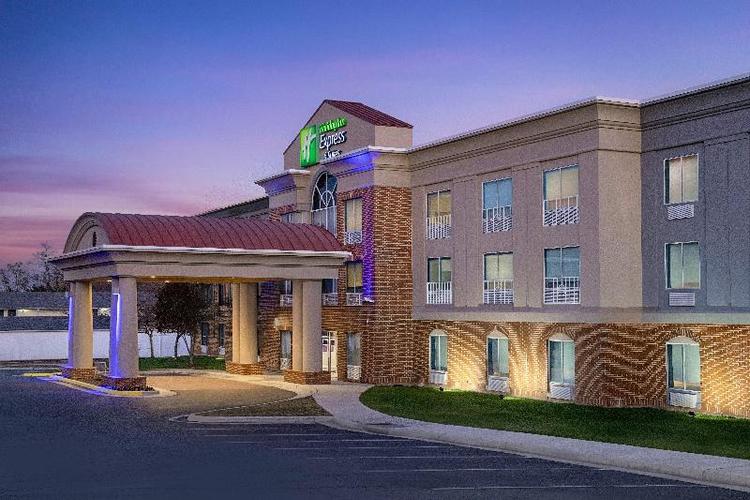 Holiday Inn Express Alexandria - Fort Belvoir