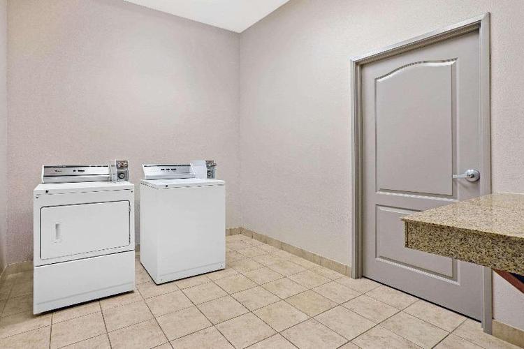 La Quinta Inn & Suites Fairfield TX