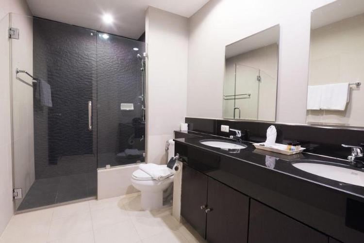 Tonson Residence