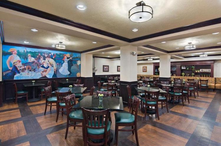 Oxford Suites Spokane Valley