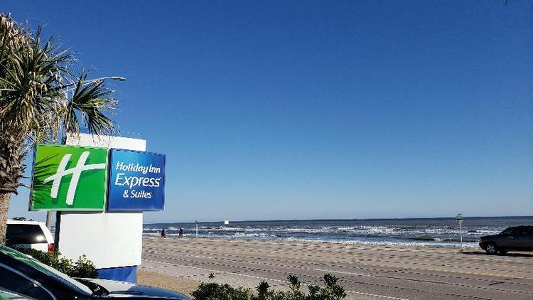 Holiday Inn Express Hotel & Suites Galveston West-