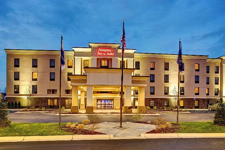 Hampton Inn & Suites Lansing West