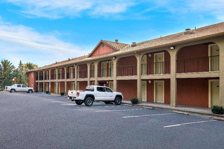 Best Western Willits Inn