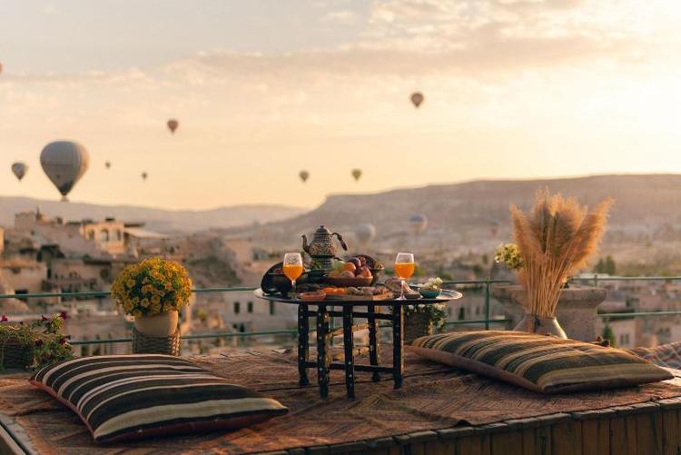 Sultan Cave Suites