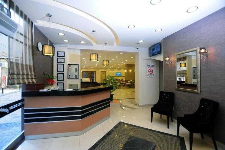 Helen Park Hotel