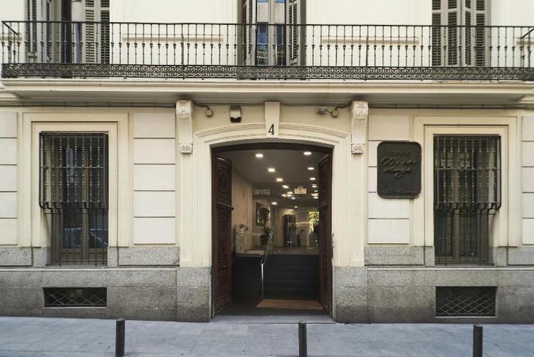 Gran Via Suites