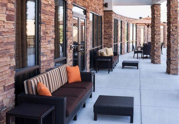 Courtyard by Marriott Houston North/Shenandoah