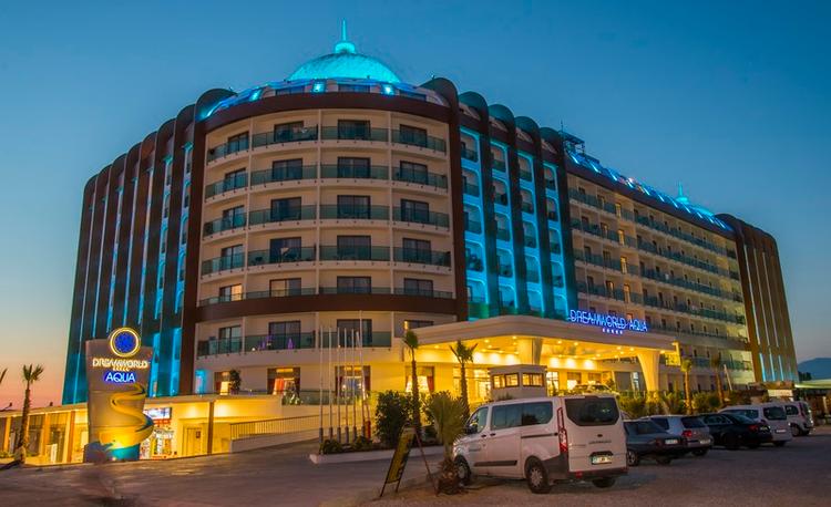 Dream World Aqua Hotel