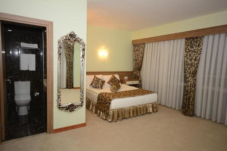 Nice Royal Hotel