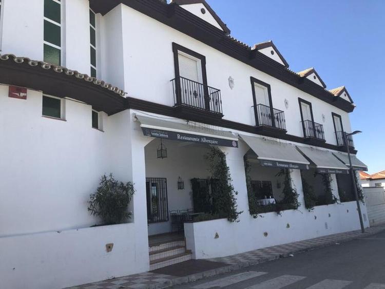 Hotel Asador Albenzaire