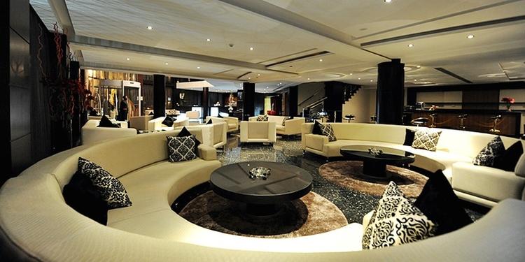 Rive Hotel