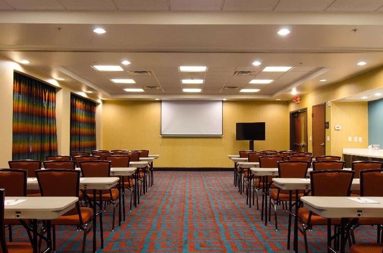 Hampton Inn & Suites Huntsville