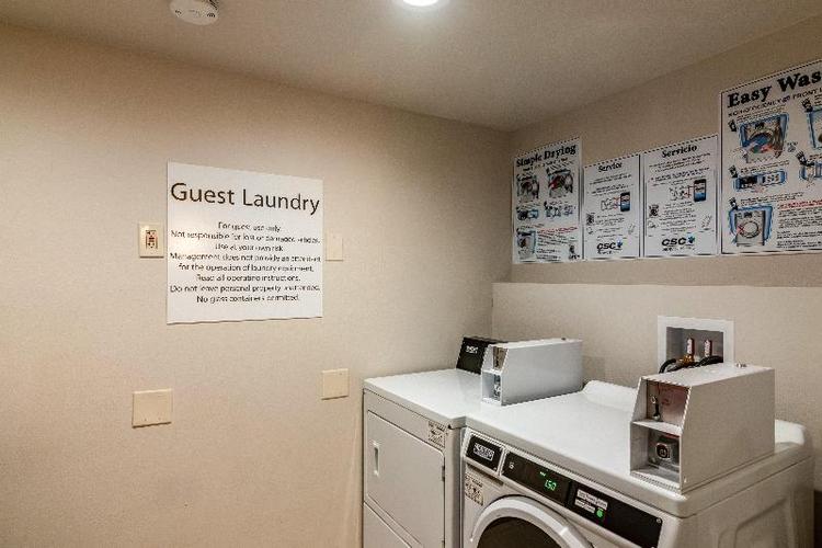 Holiday Inn Express And Suites Camarillo