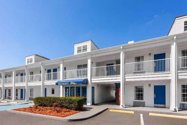 Baymont by Wyndham Brunswick GA