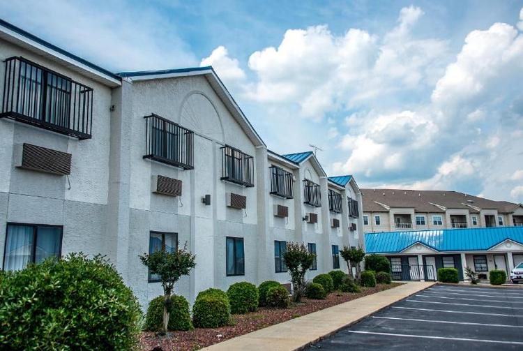 Days Inn by Wyndham Troy